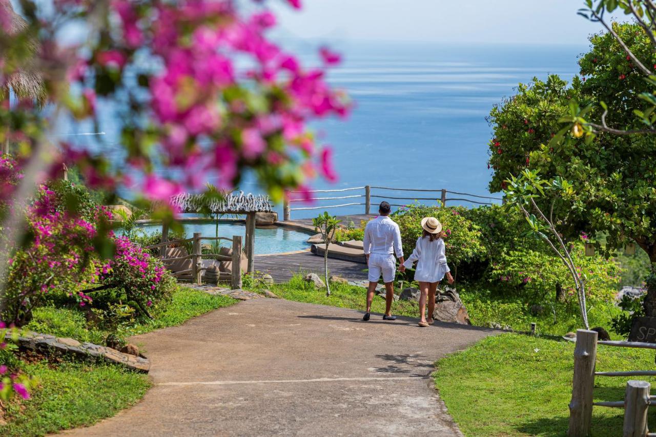 Mathis Lodge Amed Esterno foto