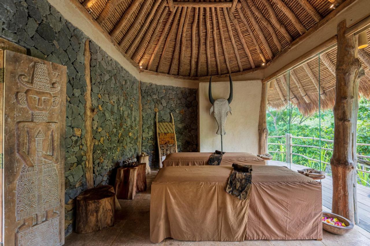 Mathis Lodge Amed Esterno foto