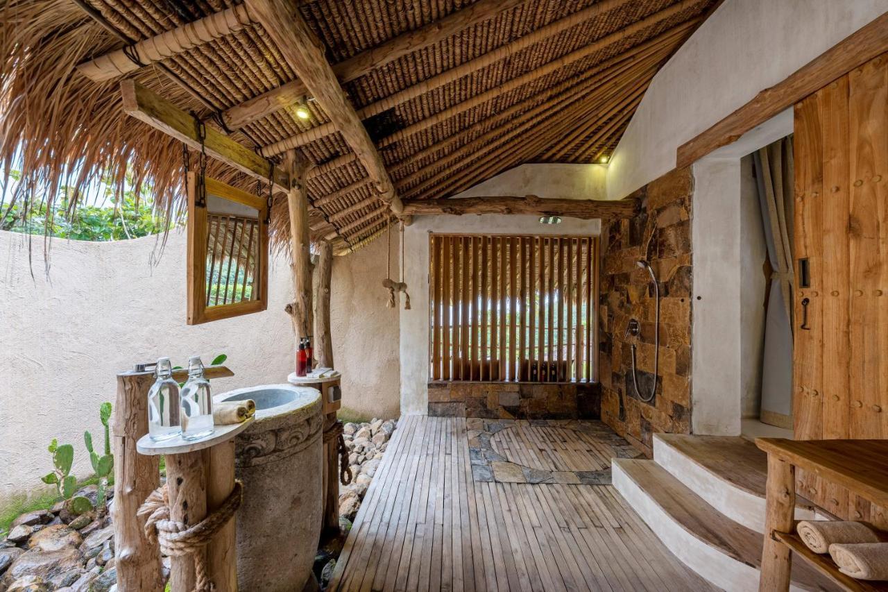 Mathis Lodge Amed Esterno foto