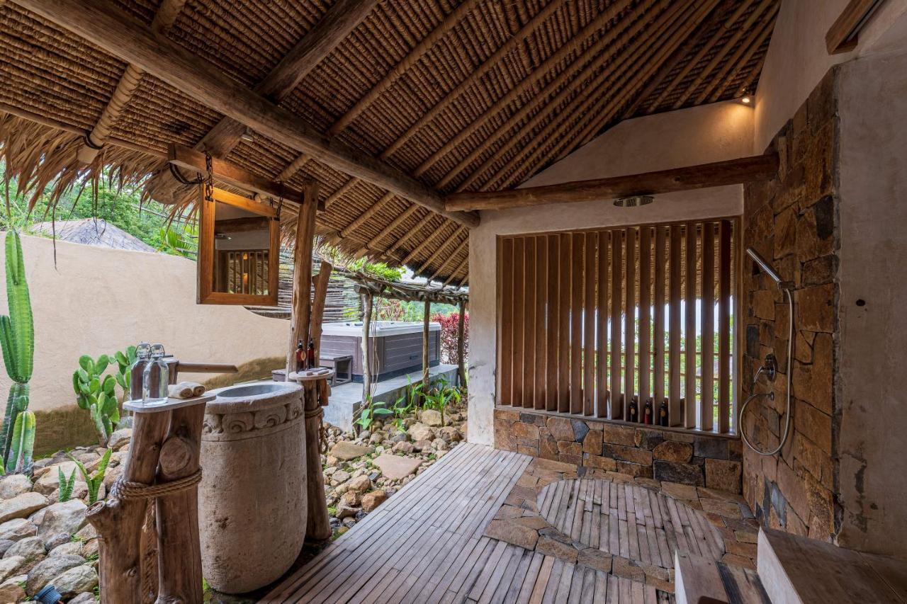Mathis Lodge Amed Esterno foto