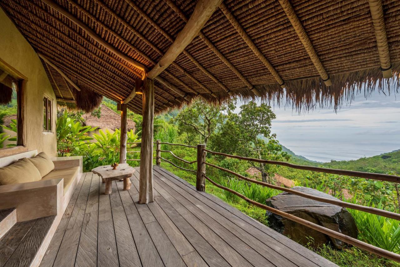 Mathis Lodge Amed Esterno foto